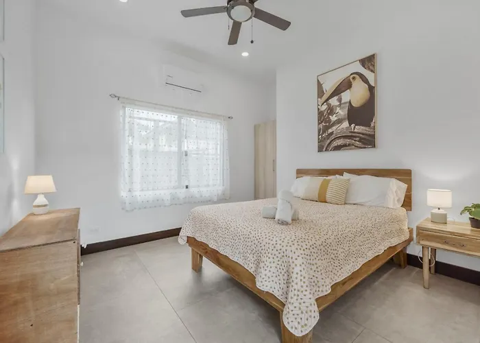 Ferienhaus Cu11 Private 4br Oasis-pool-guest House-close To